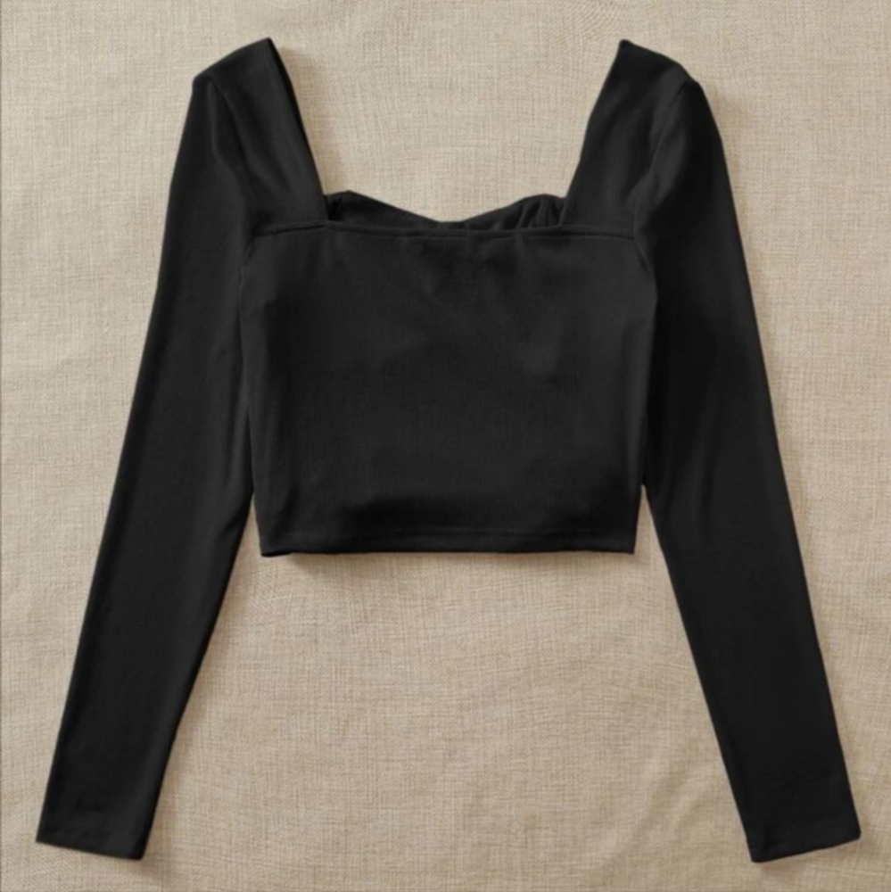 Unity Ruched Crop NEW - Picture 4 of 4